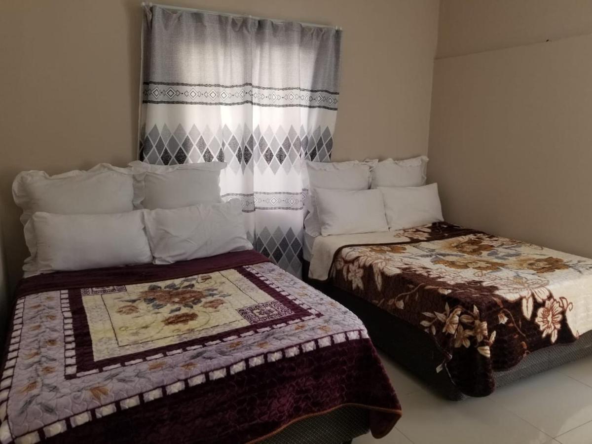 Pinto City Motel Kempton Park Ngoại thất bức ảnh
