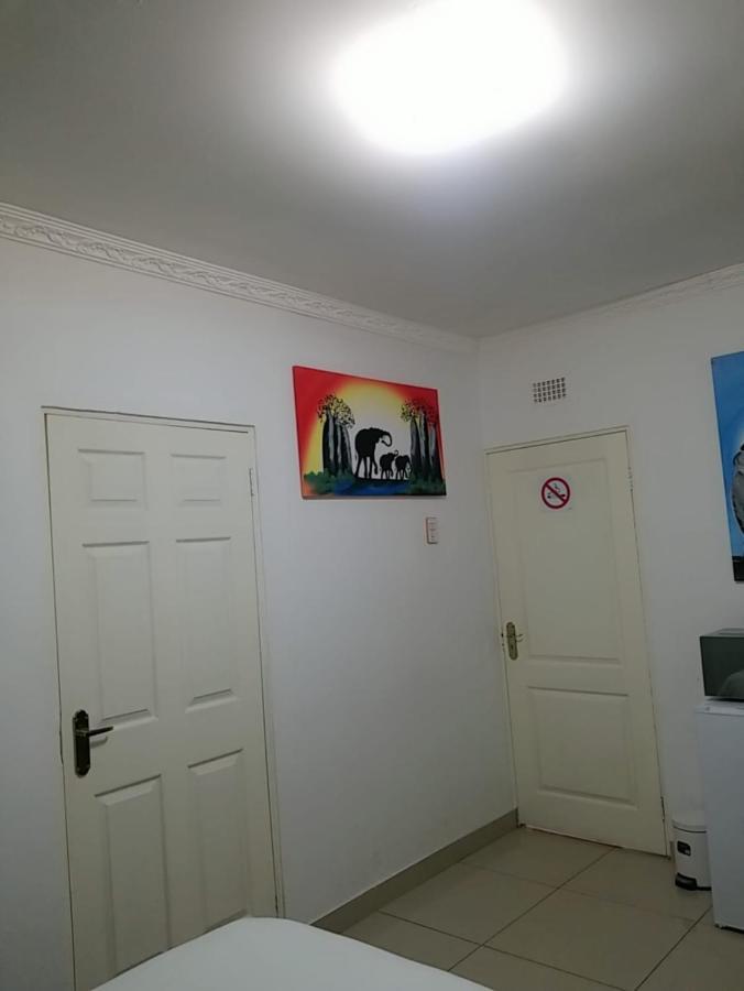 Pinto City Motel Kempton Park Ngoại thất bức ảnh